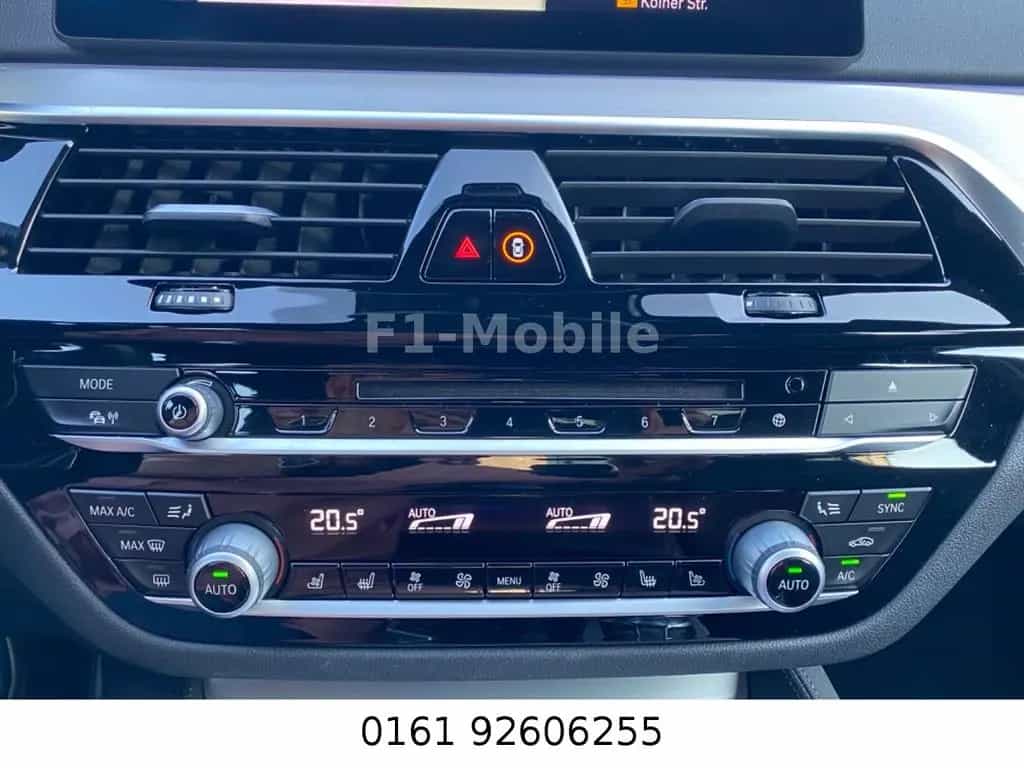 BMW 5 Series d M Sport  Paket 1 Jahre BMW Garantie 04/2019-photo-16