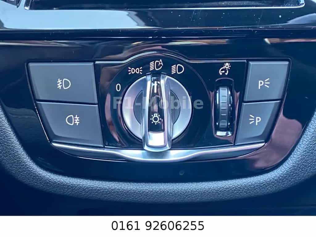 BMW 5 Series d M Sport  Paket 1 Jahre BMW Garantie 04/2019-photo-20