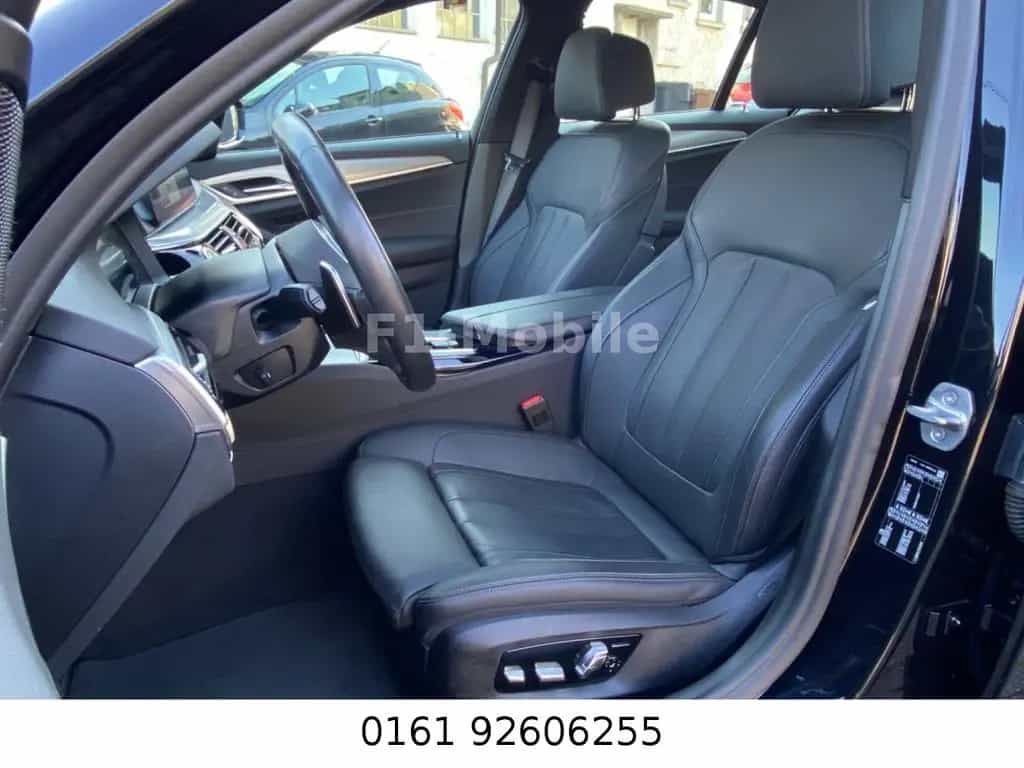 BMW 5 Series d M Sport  Paket 1 Jahre BMW Garantie 04/2019-photo-25