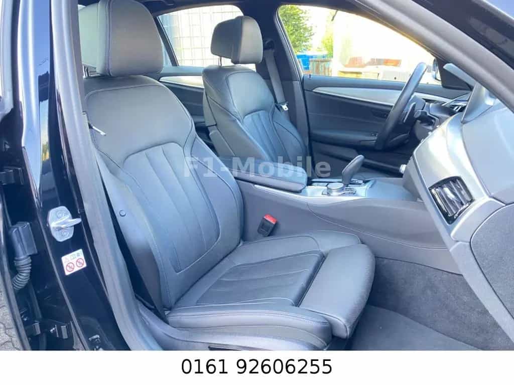 BMW 5 Series d M Sport  Paket 1 Jahre BMW Garantie 04/2019-photo-28