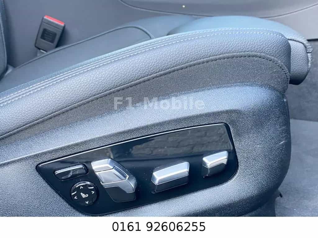 BMW 5 Series d M Sport  Paket 1 Jahre BMW Garantie 04/2019-photo-29
