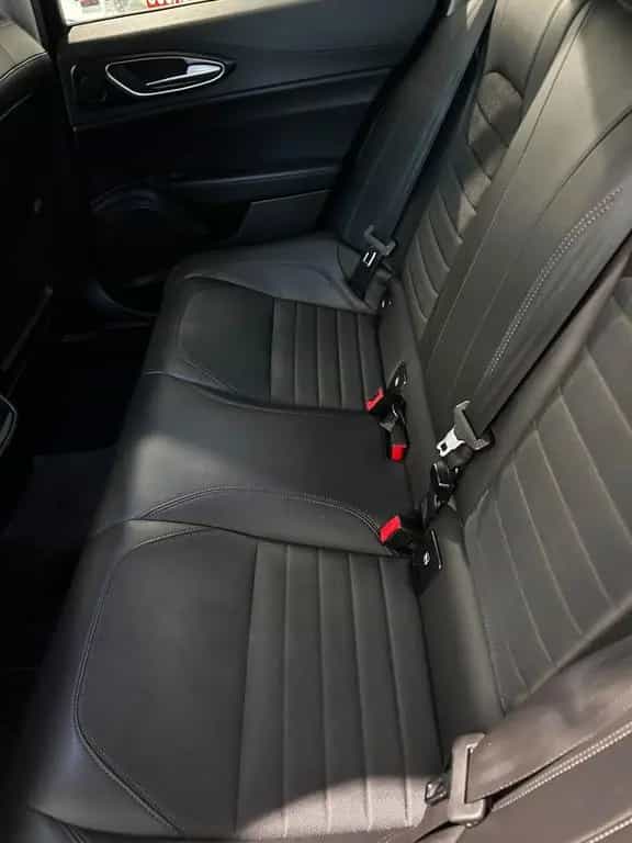Alfa Romeo Giulia 2.2 Turbodiesel 180 CV AT8 Sup 11/2017-photo-3