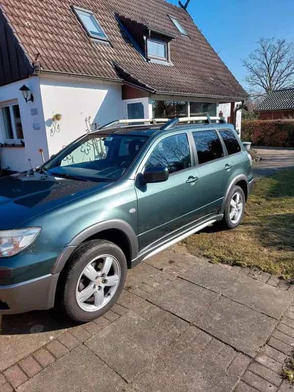 Mitsubishi Outlander 01/2005-photo-2