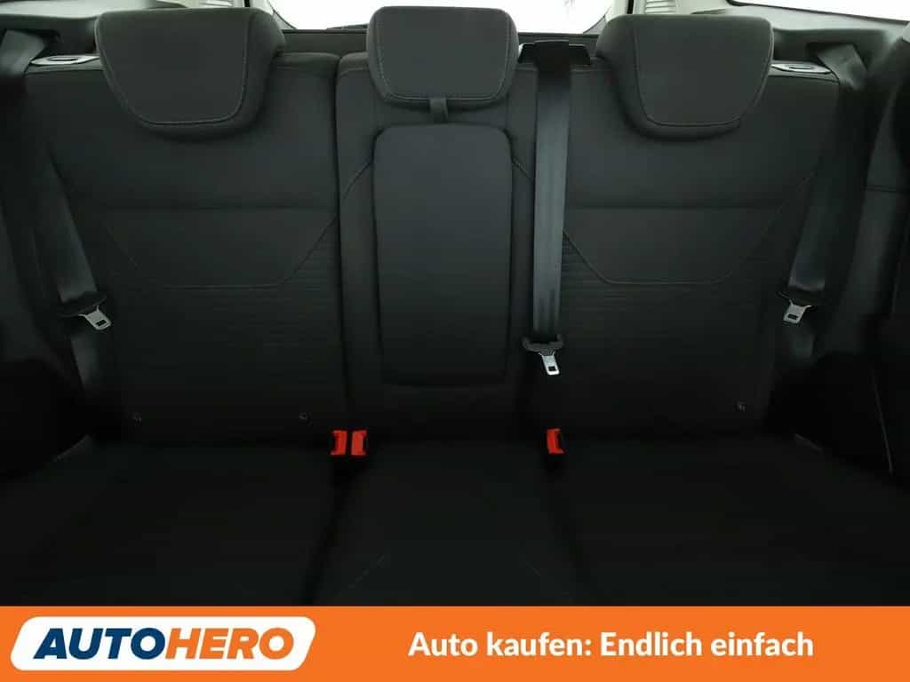 Ford Focus 2.0 TDCi Titanium Aut*NAVI*TEMPO*PDC*SHZ* 09/2016-photo-15