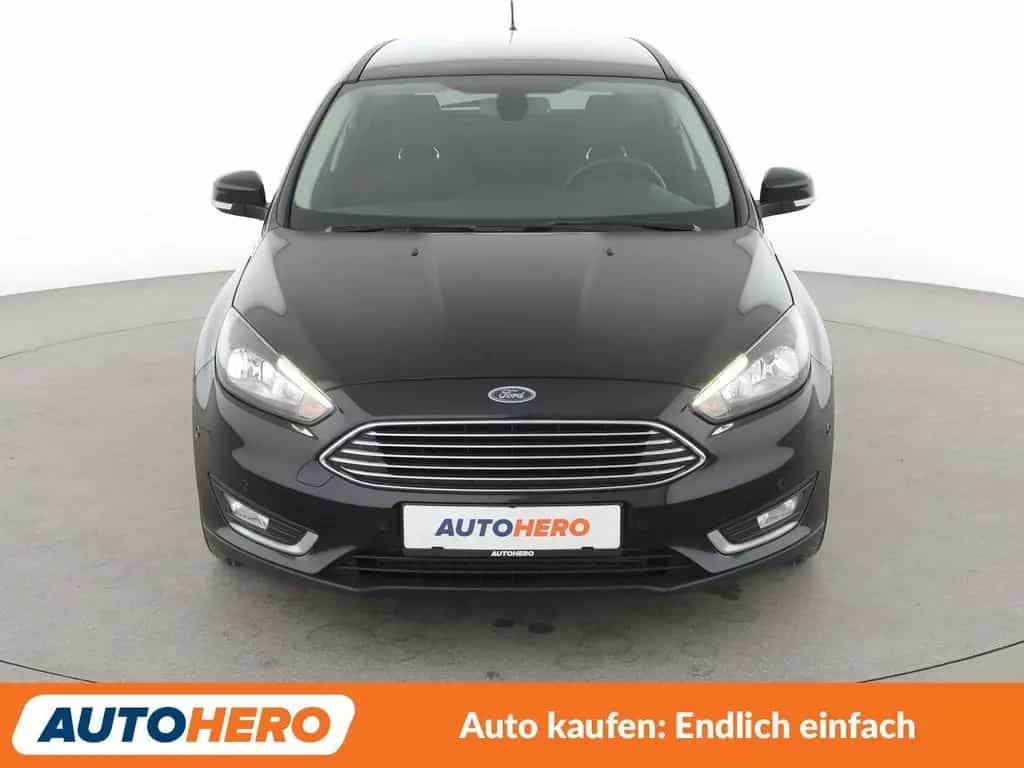 Ford Focus 2.0 TDCi Titanium Aut*NAVI*TEMPO*PDC*SHZ* 09/2016-photo-8