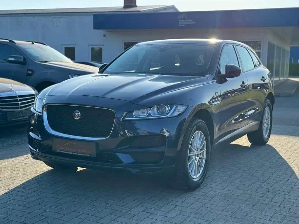 Jaguar F-Pace Pure AWD SHZ TEMPOMAT 1. Hand Scheckheft 03/2017-photo-2