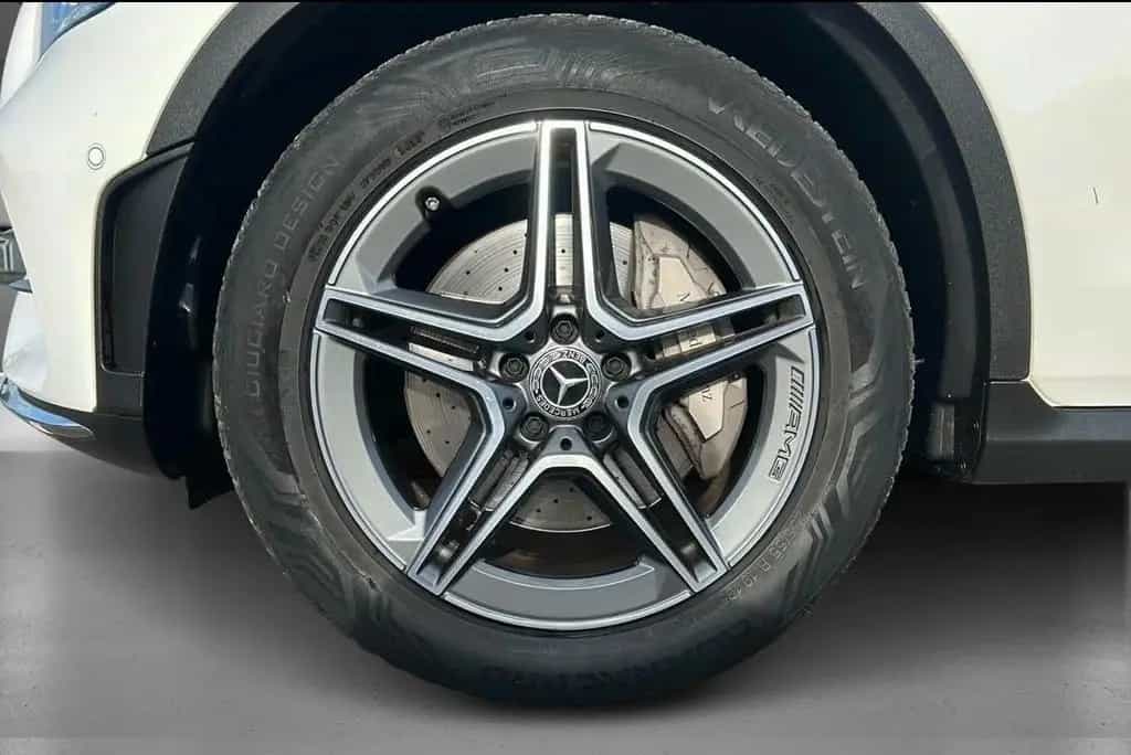Mercedes-Benz GLC-Class 200 4Matic AMG Line | Pano | AHK | 360° Cam 07/2019-photo-13