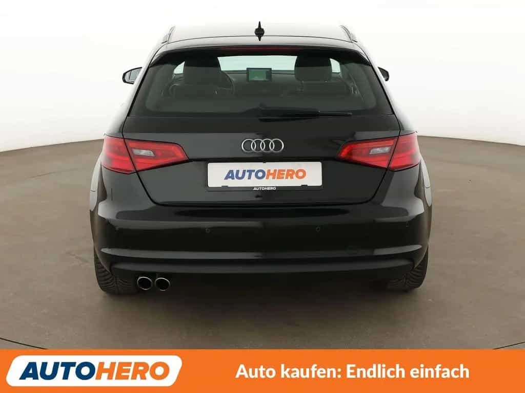 Audi A3 Sportback 1.4 TFSI Ambition Aut.*NAV*TEMP*PDC 03/2016-photo-4