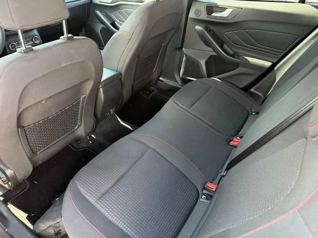 Ford Focus Lim. ST-Line+PDC+KAMERA+SOS+SITZHEIZUNG+BC 11/2018-photo-10