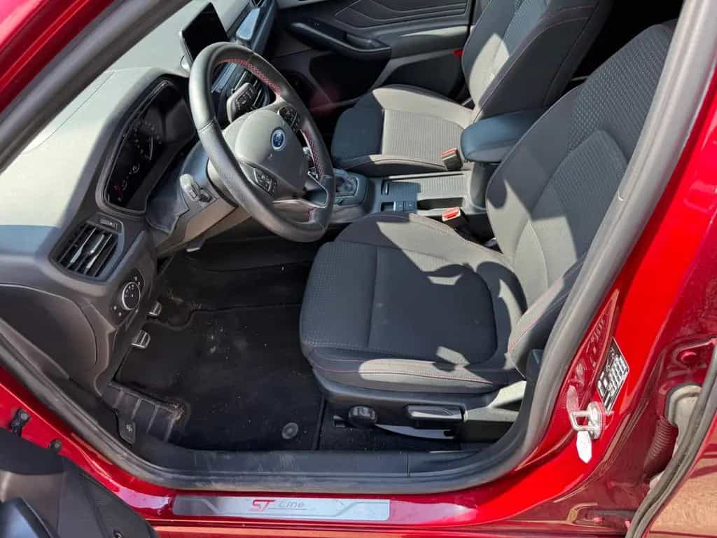 Ford Focus Lim. ST-Line+PDC+KAMERA+SOS+SITZHEIZUNG+BC 11/2018-photo-12