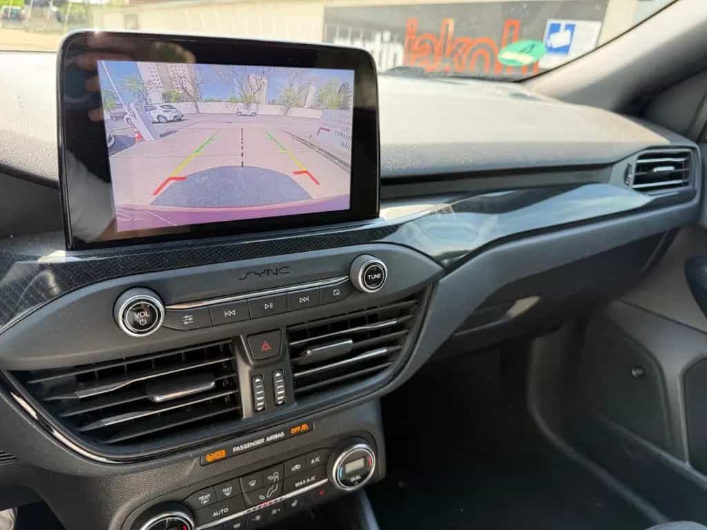 Ford Focus Lim. ST-Line+PDC+KAMERA+SOS+SITZHEIZUNG+BC 11/2018-photo-17