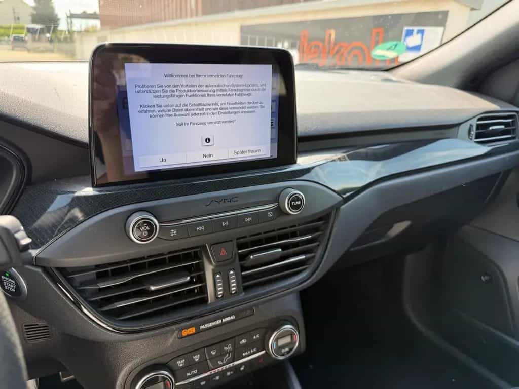 Ford Focus Lim. ST-Line+PDC+KAMERA+SOS+SITZHEIZUNG+BC 11/2018-photo-18