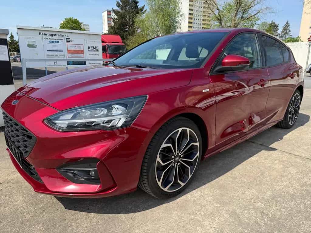 Ford Focus Lim. ST-Line+PDC+KAMERA+SOS+SITZHEIZUNG+BC 11/2018-photo-4