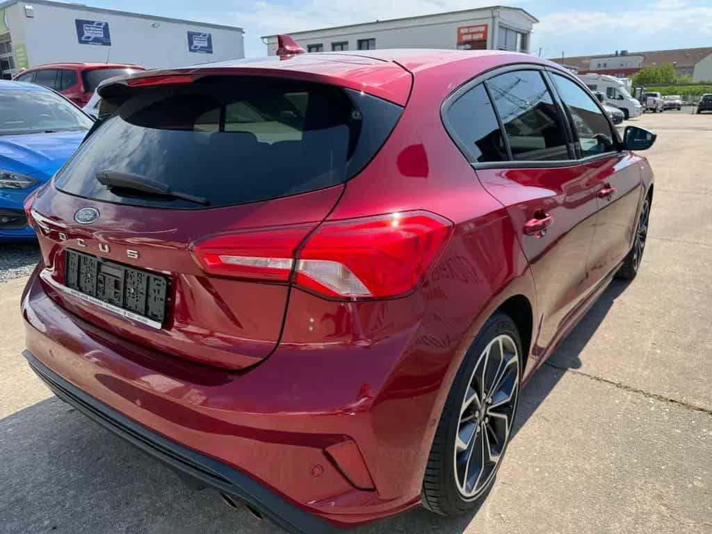 Ford Focus Lim. ST-Line+PDC+KAMERA+SOS+SITZHEIZUNG+BC 11/2018-photo-8