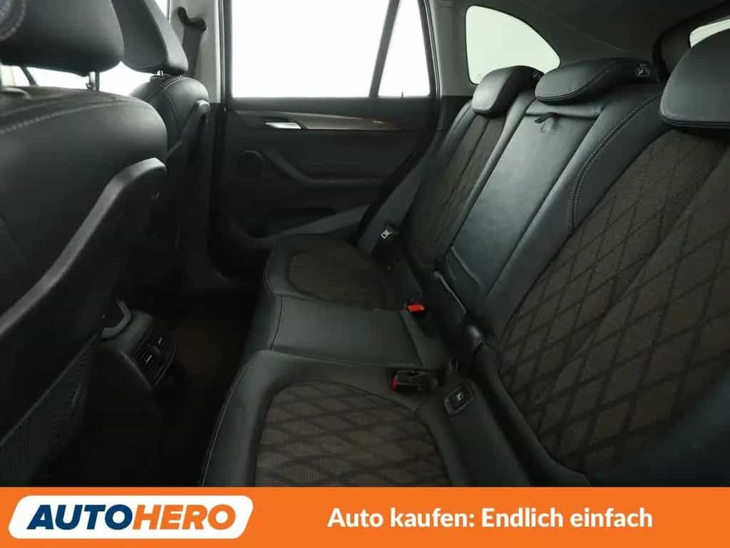 BMW X1 xDrive 20i xLine Aut.*NAV*TEMP*PDC*SHZ*AHK* 12/2017-photo-13