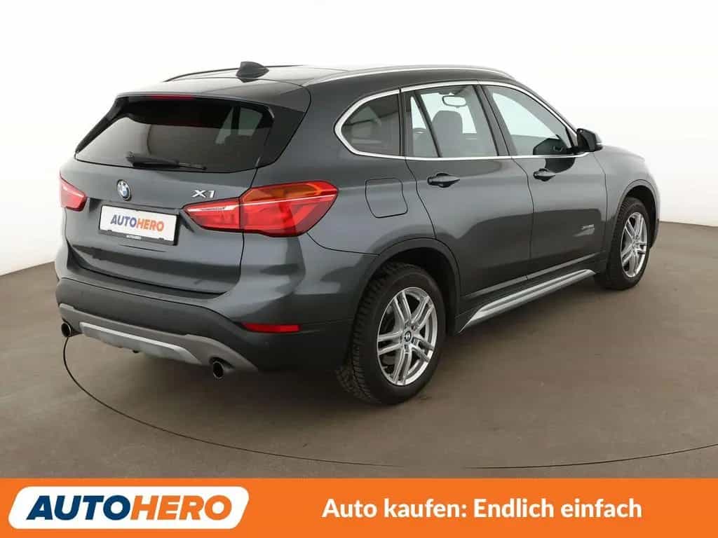 BMW X1 xDrive 20i xLine Aut.*NAV*TEMP*PDC*SHZ*AHK* 12/2017-photo-5