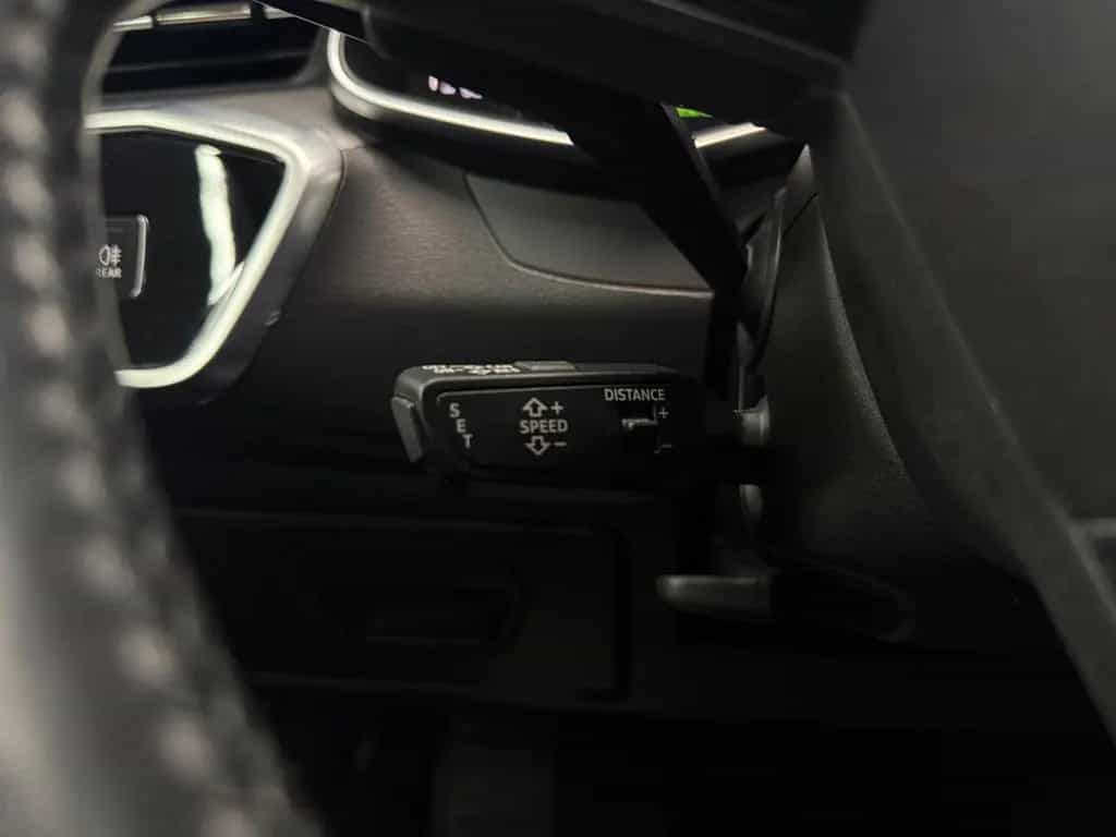 Audi A6 50 TDI quattro STANDHZG*ACC*PANO*AHK*B&O*MWST 06/2019-photo-38
