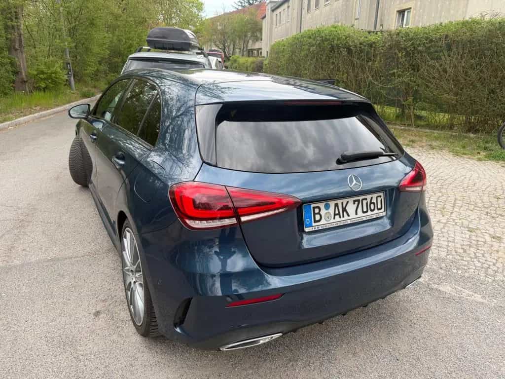Mercedes-Benz A-Class 180 - 10/2019-photo-2