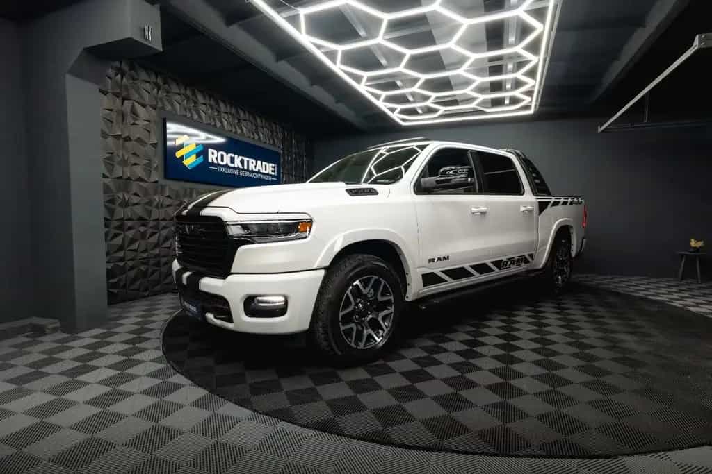 Dodge RAM 3.0 MY 25 TWIN TURBO LARAMIE Night Pano ACC 01/2025-photo-0