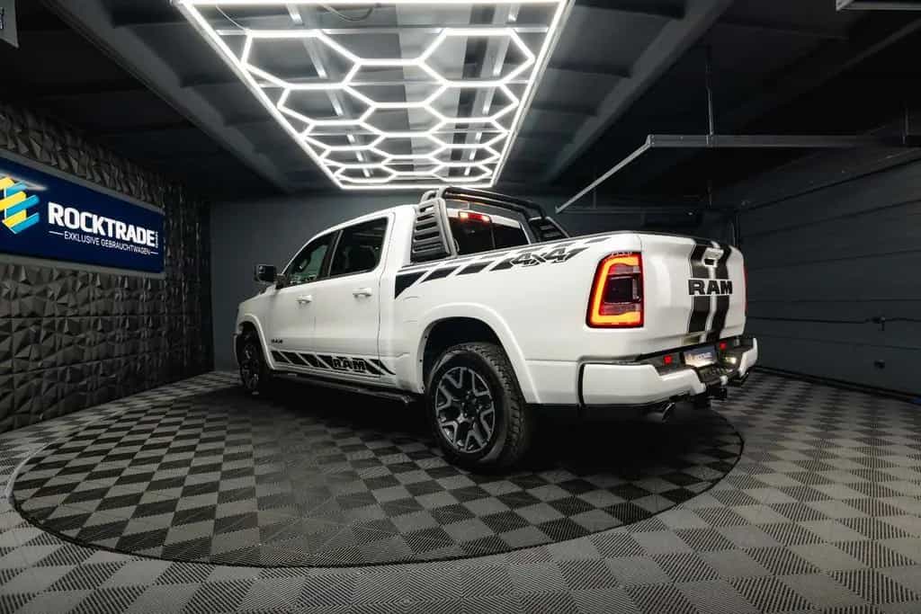 Dodge RAM 3.0 MY 25 TWIN TURBO LARAMIE Night Pano ACC 01/2025-photo-15
