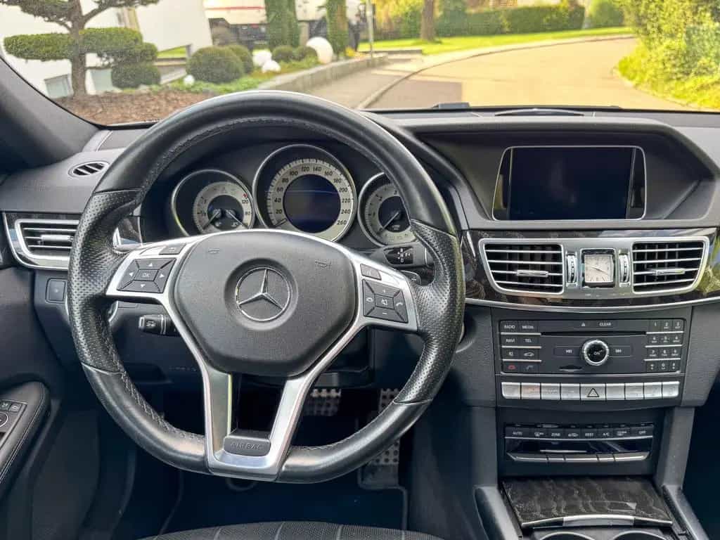 Mercedes-Benz E-Class 350 BlueTEC 4MATIC T AVANTGARDE AMG 06/2016-photo-13