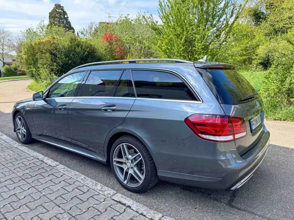 Mercedes-Benz E-Class 350 BlueTEC 4MATIC T AVANTGARDE AMG 06/2016-photo-2