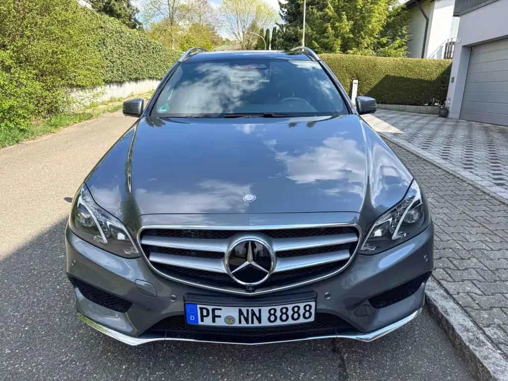 Mercedes-Benz E-Class 350 BlueTEC 4MATIC T AVANTGARDE AMG 06/2016-photo-6