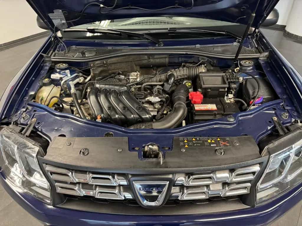Dacia Duster 1.6 Laureate AHK TüV-Inspektion NEU 12/2017-photo-12