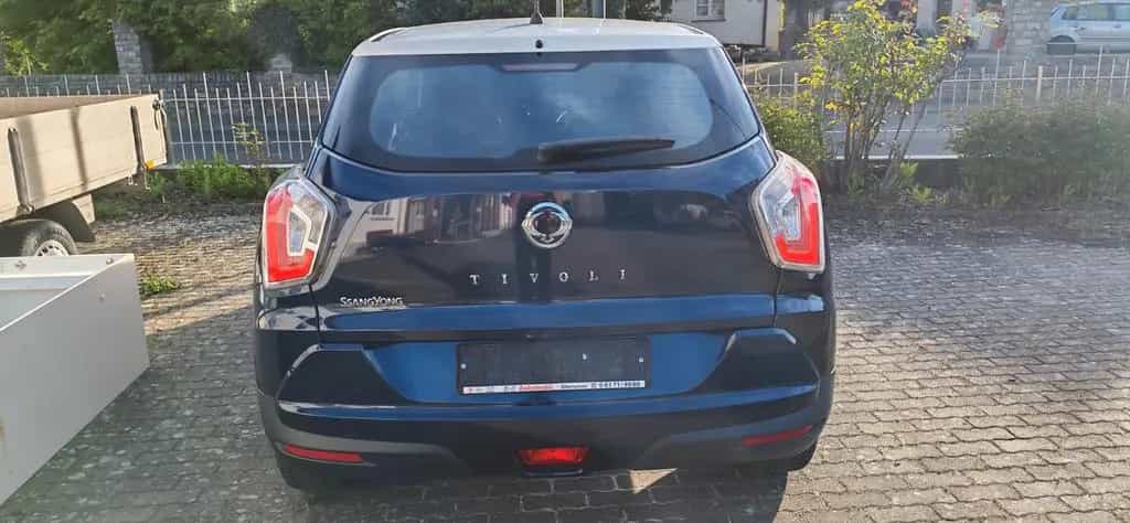 Ssangyong Tivoli 1.6 e-XGi 160 QUARTZ 2WD QUARTZ 04/2016-photo-5