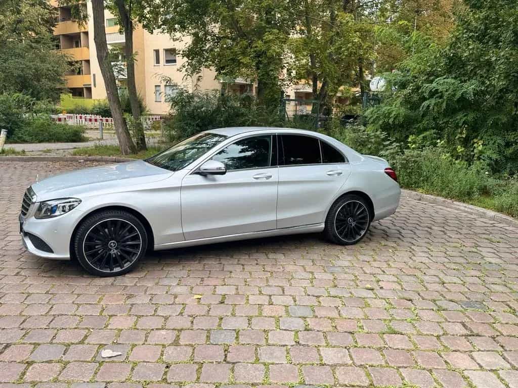 Mercedes-Benz C-Class 180 Facelift 02/2019-photo-1