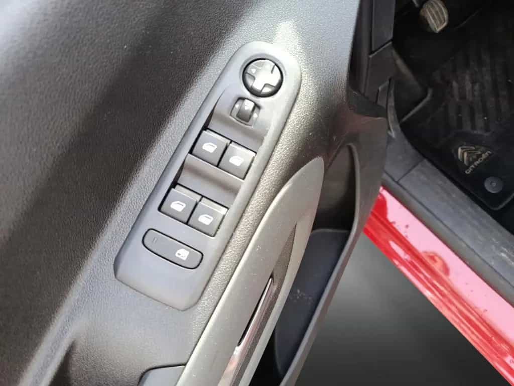 Citroën Berlingo 1.5 BlueHDi 130 FAP Shine M 03/2019-photo-13