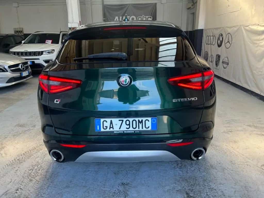 Alfa Romeo Stelvio 2.2 Turbodiesel 190 CV AT8 Q4 07/2020-photo-5