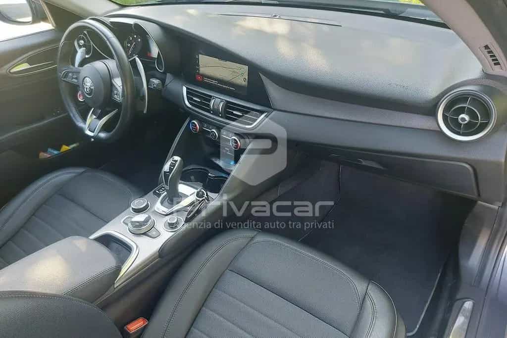 Alfa Romeo Giulia ROMEO Giulia 2.2 Turbodiesel 160 CV AT8 Spr 02/2021-photo-10