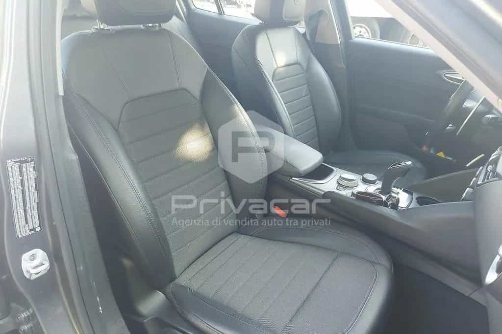 Alfa Romeo Giulia ROMEO Giulia 2.2 Turbodiesel 160 CV AT8 Spr 02/2021-photo-11