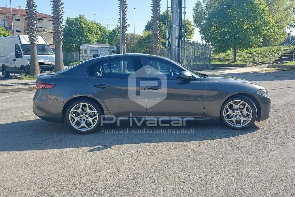 Alfa Romeo Giulia ROMEO Giulia 2.2 Turbodiesel 160 CV AT8 Spr 02/2021-photo-1