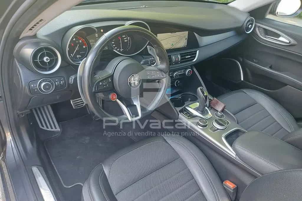 Alfa Romeo Giulia ROMEO Giulia 2.2 Turbodiesel 160 CV AT8 Spr 02/2021-photo-6