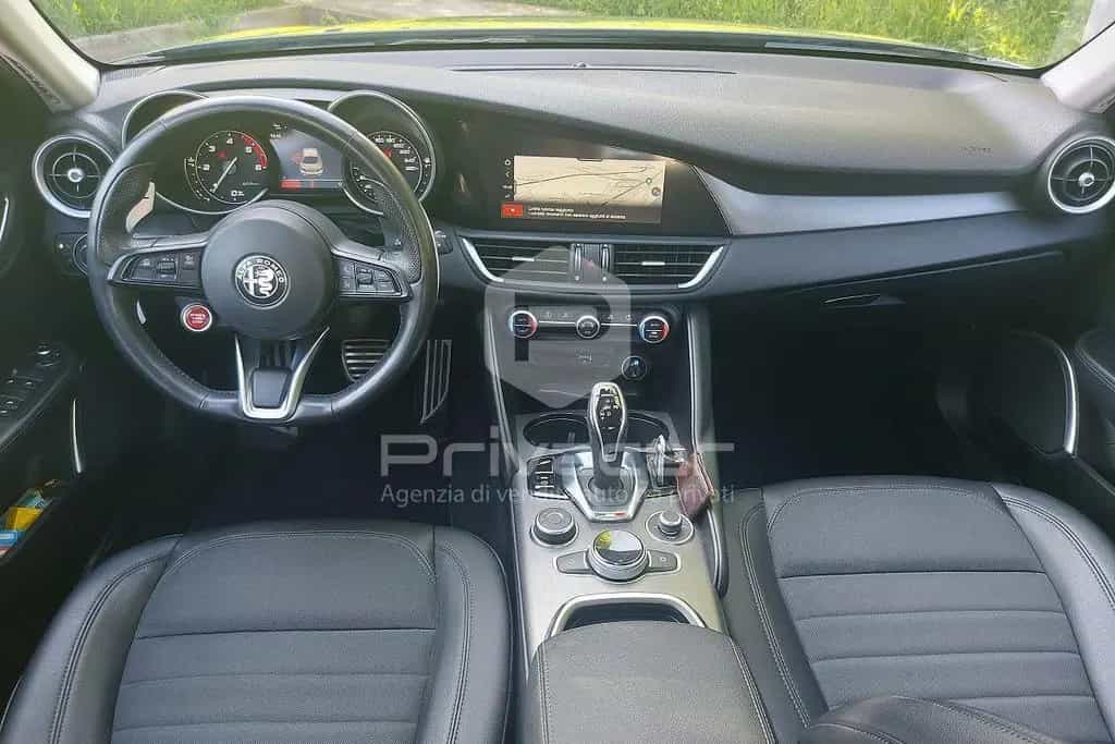 Alfa Romeo Giulia ROMEO Giulia 2.2 Turbodiesel 160 CV AT8 Spr 02/2021-photo-7