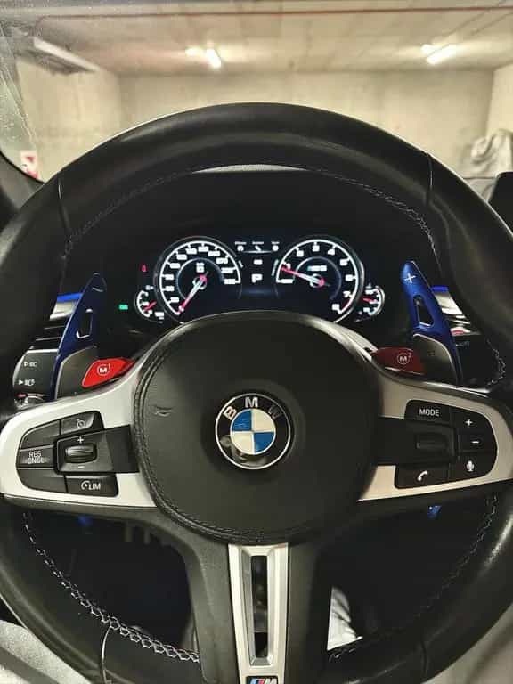 BMW M5 F90 xDrive 1 OWNER WARRANTY 02/2019-photo-10