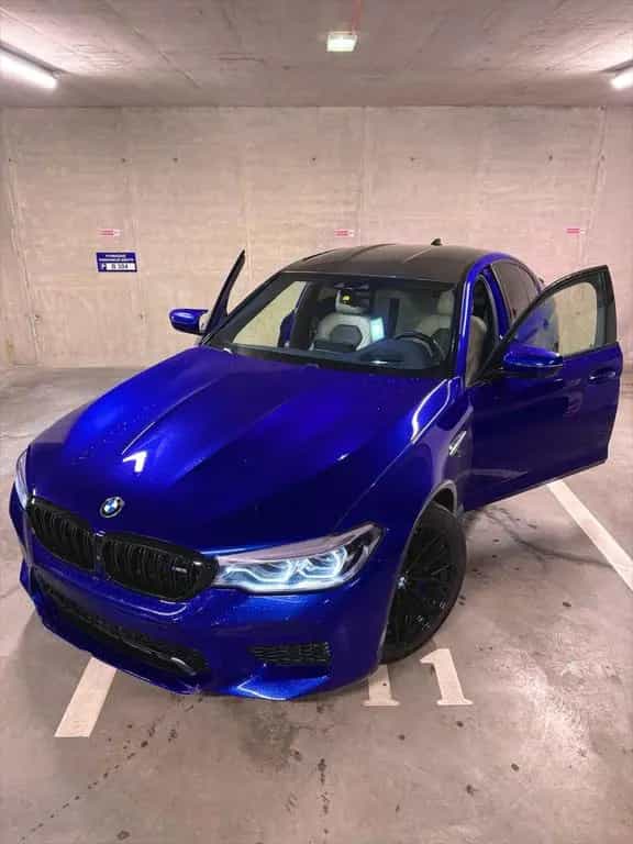 BMW M5 F90 xDrive 1 OWNER WARRANTY 02/2019-photo-2