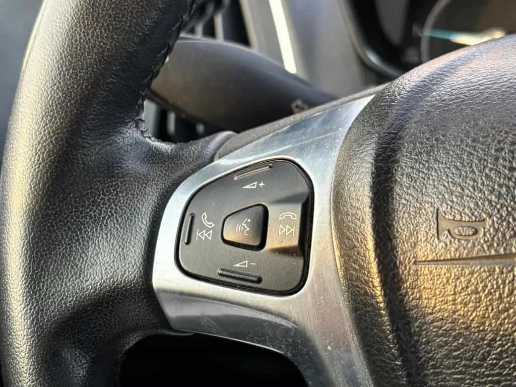 Ford B-Max Titanium/Keyfree/Panorama/ALU/Tempomat 04/2013-photo-17