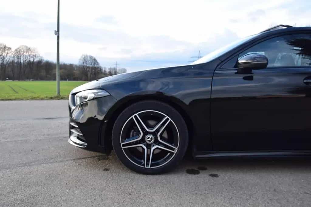 Mercedes-Benz A-Class 200 AMG LINE/PANO/SPURAS./SONNENDACH 09/2018-photo-2