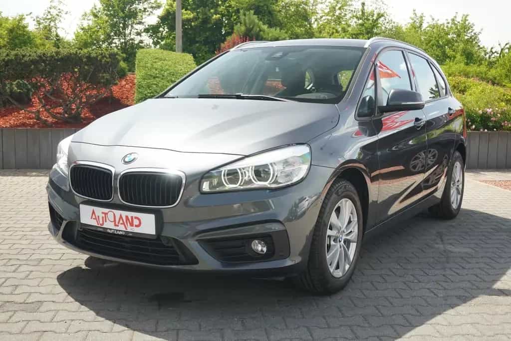 BMW 218 Active Tourer 218i Active Tourer Advantage LED NAVI SHZ TEMPOM 05/2016-photo-1
