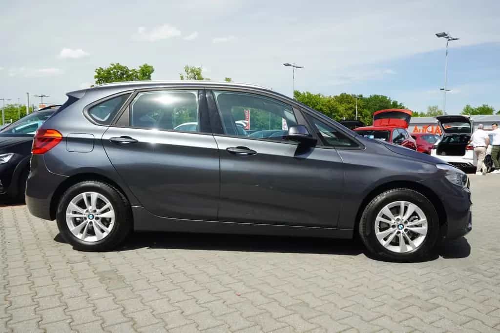 BMW 218 Active Tourer 218i Active Tourer Advantage LED NAVI SHZ TEMPOM 05/2016-photo-6