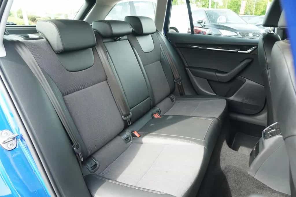Skoda Octavia 2.0 TSI DSG Style LED Tempomat Klimaaut. 03/2019-photo-11