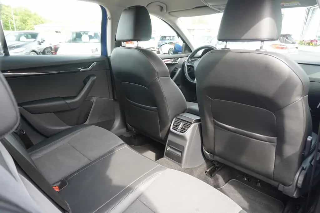 Skoda Octavia 2.0 TSI DSG Style LED Tempomat Klimaaut. 03/2019-photo-12