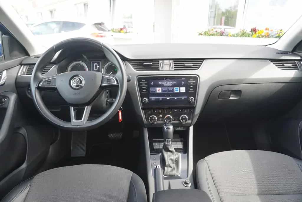Skoda Octavia 2.0 TSI DSG Style LED Tempomat Klimaaut. 03/2019-photo-14