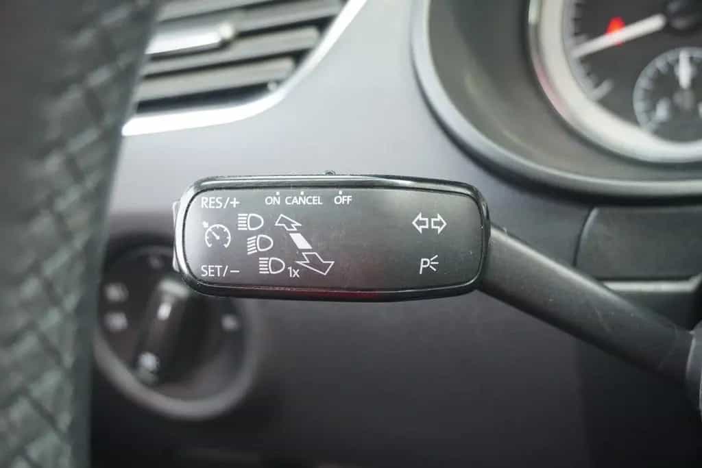 Skoda Octavia 2.0 TSI DSG Style LED Tempomat Klimaaut. 03/2019-photo-24