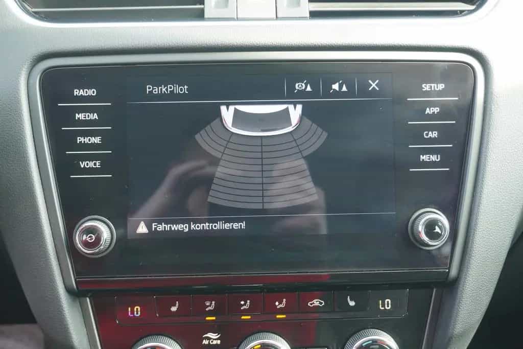 Skoda Octavia 2.0 TSI DSG Style LED Tempomat Klimaaut. 03/2019-photo-26