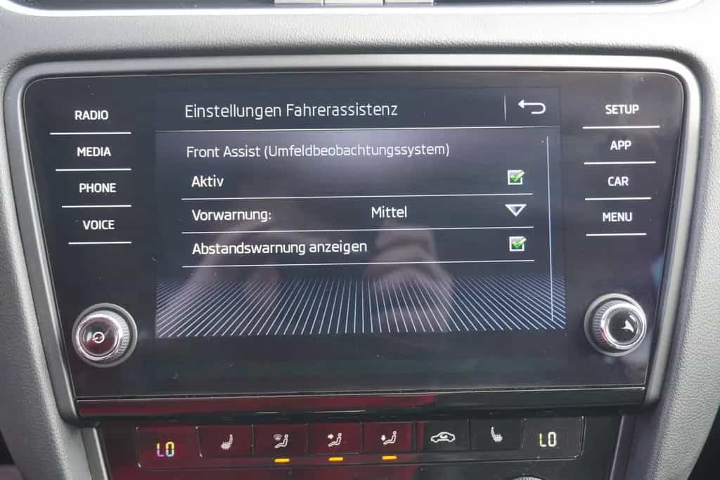 Skoda Octavia 2.0 TSI DSG Style LED Tempomat Klimaaut. 03/2019-photo-28