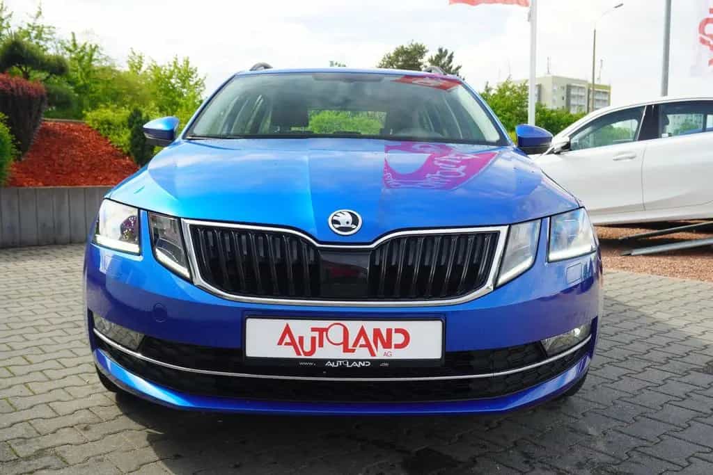 Skoda Octavia 2.0 TSI DSG Style LED Tempomat Klimaaut. 03/2019-photo-8